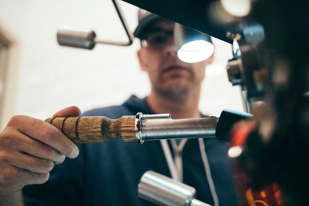 Emergency Garage Door Service on a Pacific Northwest home professional garage door service in Portland and Salem Metro